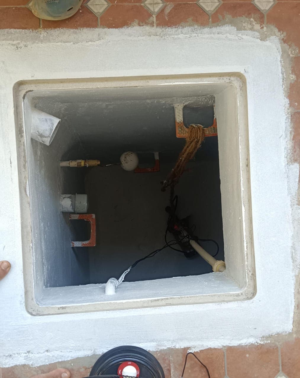 Square sump after cleaning and drying